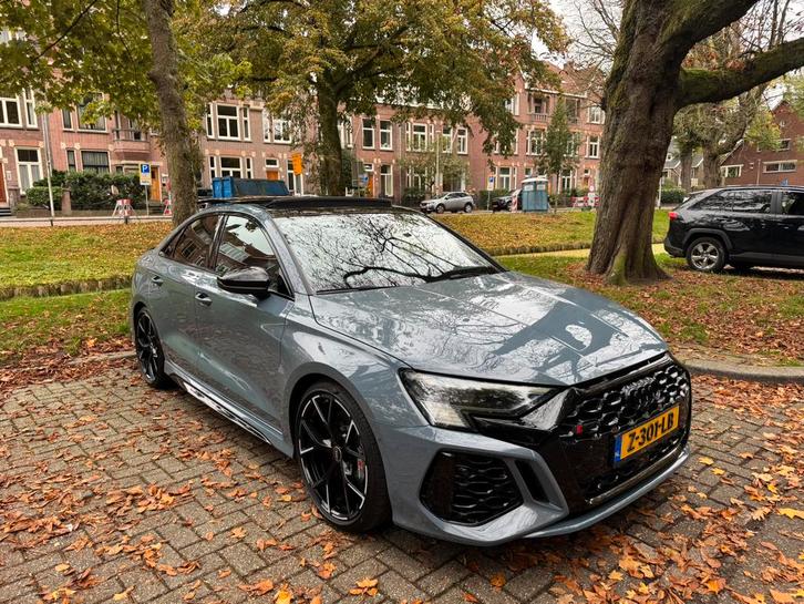 Audi RS3 TFSI Quattro 400pk S Tronic 2022 Kemora Grijs Vol, Auto's, Audi, Particulier, RS3, ABS, Achteruitrijcamera, Adaptieve lichten