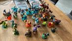 Skylanders set: 2 portals en 2 spellen en 26 skylanders, Avontuur en Actie, 2 spelers, Ophalen of Verzenden, Zo goed als nieuw