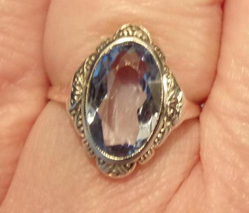 Antieke gouden Art Nouveau ring met blauwe Topaas, Sieraden, Tassen en Uiterlijk, Antieke sieraden, Ring, Goud, Met edelsteen