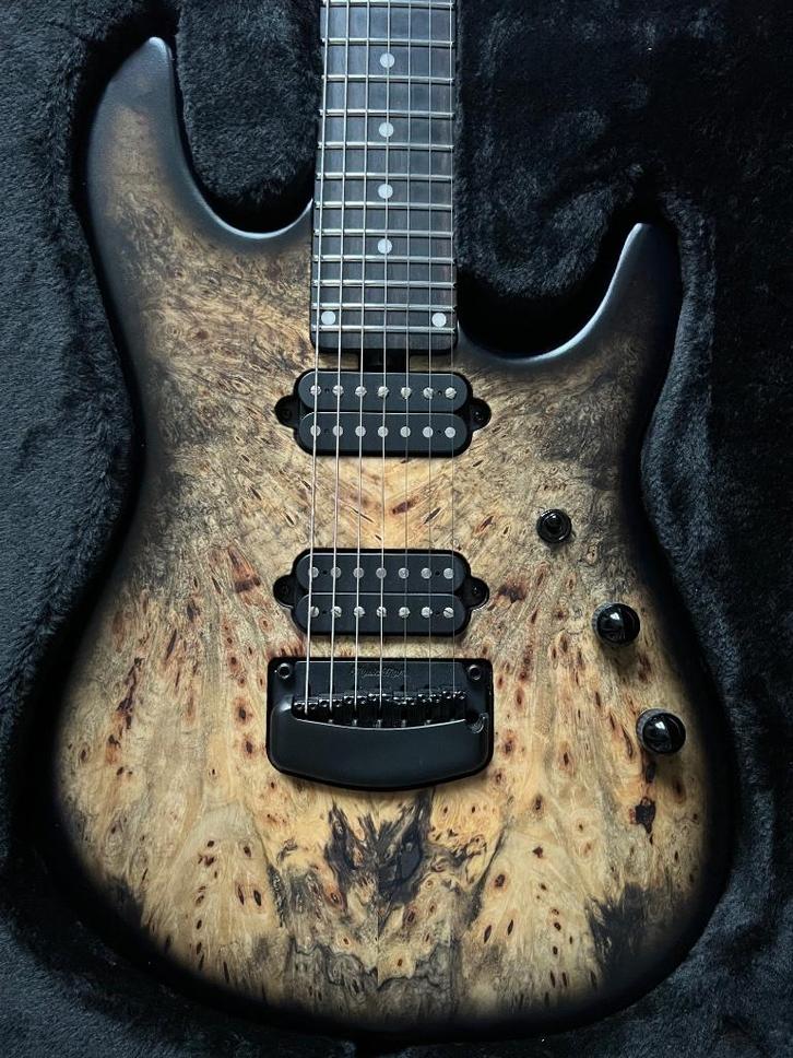 Ernie Ball Music Man Jason Richardson Cutlass BBS 7, Muziek en Instrumenten, Snaarinstrumenten | Gitaren | Elektrisch, Gebruikt