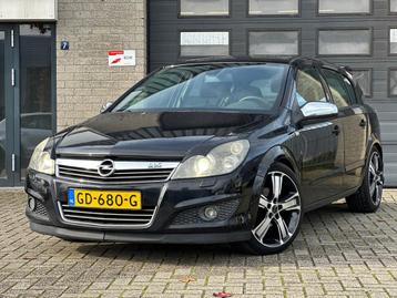 Opel Astra 1.8 Essentia / Airco / Carplay / PDC / Xenon / OP beschikbaar voor biedingen