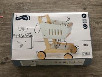 Small foot winkelwagen beschikbaar voor biedingen