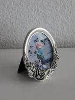 Klein ovaal fotolijstje zilverkleurig met roosjes bloemen, Ophalen of Verzenden, Zo goed als nieuw