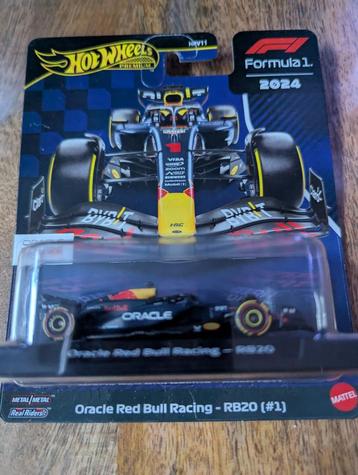 45 - Oracle Red Bull Racing - RB20 (#1) HW Premium - New  beschikbaar voor biedingen