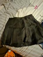 Mini rokje met ingebouwde broekje, Zwart, Zo goed als nieuw, Geen merk, Boven de knie