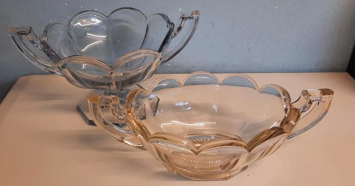 4 Chippendale glazen schalen en melk kannetje., Antiek en Kunst, Antiek | Glas en Kristal, Ophalen of Verzenden