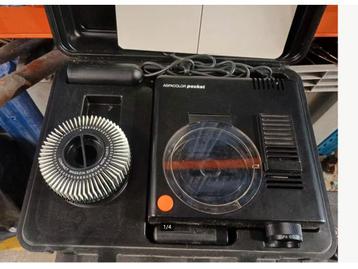 Afga color pocket diaprojector beschikbaar voor biedingen