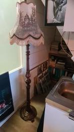Mooie staande lamp, Huis en Inrichting, Lampen | Vloerlampen, Ophalen of Verzenden, Zo goed als nieuw, 150 tot 200 cm