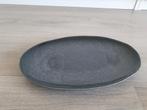 HEMA ovaal bord, ovale schaal, PORTO aardewerk, zwart, Ophalen of Verzenden, Overige stijlen, Aardewerk, Schaal of Schalen