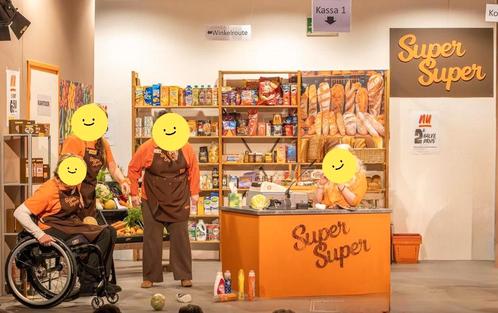Decorstukken Toneel Supermarkt, Hobby en Vrije tijd, Kostuums, Theaterbenodigdheden en LARP, Ophalen