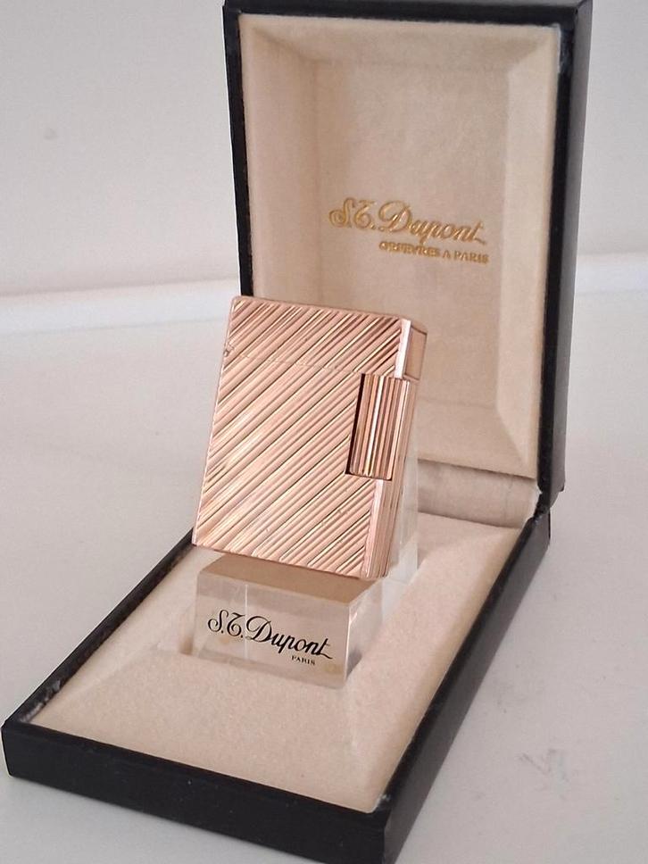 Dupont Aansteker L1 20U Goud Kleur ZGAN., Verzamelen, Rookartikelen, Aanstekers en Luciferdoosjes, Zo goed als nieuw, Aansteker
