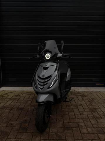 Piaggio zip beschikbaar voor biedingen