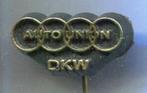 Auto Union DKW goud op zwart plastic auto speldje ( A_036a ), Verzenden, Zo goed als nieuw, Transport, Speldje of Pin