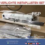 Verlichte INSTAP LIJST W176 W246 W117 W156 W204 W205 W166 W2, Ophalen of Verzenden, Gebruikt, Rechts, Mercedes-Benz