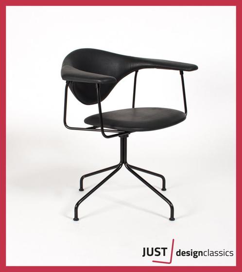 Gubi Masculo Meeting Chair (voorraad:7), Huis en Inrichting, Stoelen, Zo goed als nieuw