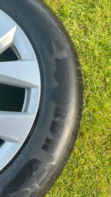 Renault velg met band  beschikbaar voor biedingen