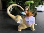 Speelgoed olifant met klein popje, Gebruikt, Ophalen of Verzenden