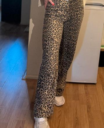 Panter jeans denim  beschikbaar voor biedingen