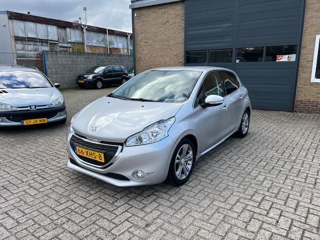 Peugeot 208 1.4 VTi Allure, Auto's, Peugeot, Bedrijf, Te koop, ABS, Airbags, Airconditioning, Bluetooth, Boordcomputer, Centrale vergrendeling