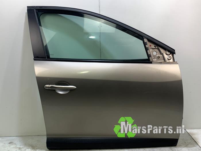 Portier 4Deurs rechts-voor van een Renault Megane (TEHNK), Auto-onderdelen, Carrosserie en Plaatwerk, Deur, Renault, Gebruikt