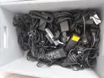 Bak met laptop adapters voedingen HP Dell, Ophalen of Verzenden, Zo goed als nieuw
