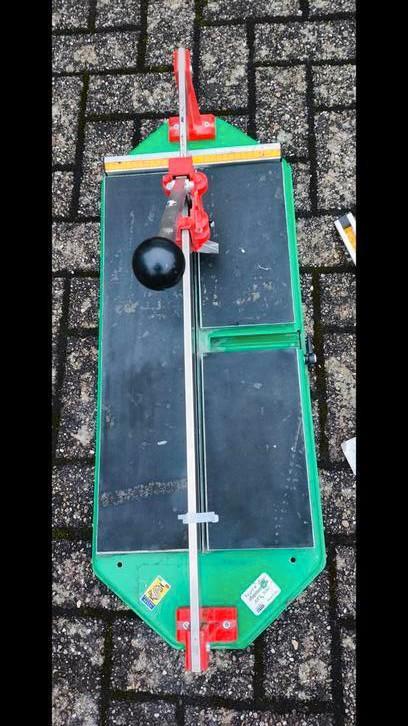 Battipav super pro 600 tegelsnijder, Doe-het-zelf en Verbouw, Tegels, Gebruikt, Vloertegels, Overige materialen, 60 cm of meer
