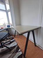 Tafel, Huis en Inrichting, Tafels | Eettafels, Ophalen, Overige materialen, Gebruikt, 100 tot 150 cm