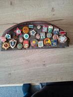 Oostblok spelden met baret, Ophalen of Verzenden, Zo goed als nieuw, Overige onderwerpen