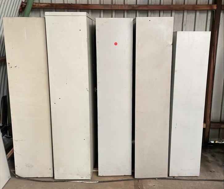 Stalen kasten en roldeurkasten, Huis en Inrichting, Kasten | Roldeurkasten en Archiefkasten, Gebruikt, 150 tot 200 cm, 50 tot 100 cm