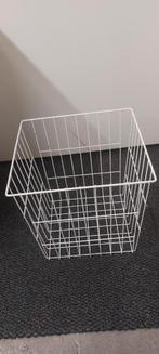 Wasmand draad mand voor in badmeubel 30B x 27D x 32 H, Dieren en Toebehoren, Ophalen of Verzenden, 110 cm of meer, Minder dan 65 cm