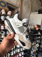 Jordan 4 Military black 41, Wit, Ophalen of Verzenden, Nike Air Jordan, Sneakers of Gympen