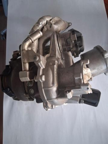 Turbo Golf 7 - 8000km gebruikt beschikbaar voor biedingen