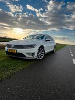 Volkswagen Passat 1.4 TSI 160KW GTE Phev VAR Dsg6 2015 Wit, 4 cilinders, Wit, 1600 kg, USB