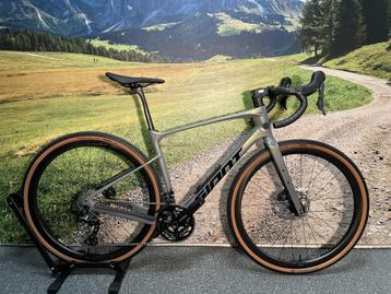 *SALE* Giant Revolt Advanced 0 M GRX820 12s €4399,-/€3899,- beschikbaar voor biedingen