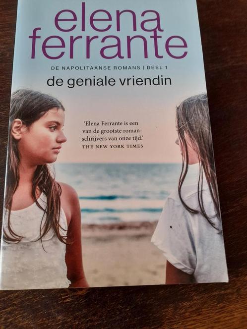 Elena Ferrante - De geniale vriendin, Boeken, Literatuur, Zo goed als nieuw, Nederland, Ophalen of Verzenden