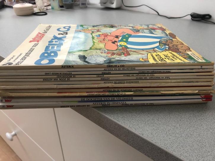Asterix & Obelix stripboeken 13 stuks, Boeken, Stripboeken, Gelezen, Meerdere stripboeken, Ophalen