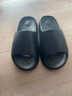 Yeezy slide nieuw mt 40 blacky, Kleding | Heren, Schoenen, Verzenden, Nieuw, Sneakers of Gympen, Adidas