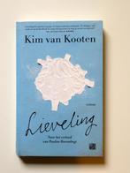 Lieveling - Kim van Kooten, Gelezen, Kim van Kooten, Ophalen of Verzenden, Nederland