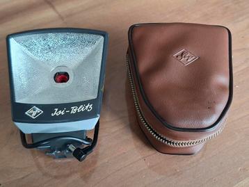 Agfa Isi Blitz - Vintage Flitser met Hoes beschikbaar voor biedingen