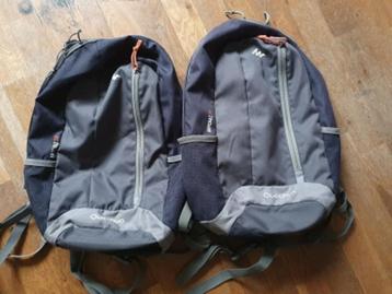 570 /     2 Quecha wandelrugzak   beschikbaar voor biedingen