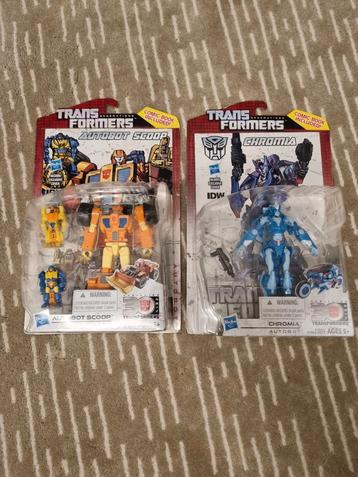 Transformers Generations Autobot Scoop & Chromia beschikbaar voor biedingen