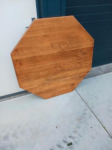 Massief eiken houten tafelblad. Incl eiken tafelpoot.  beschikbaar voor biedingen