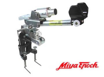 2x Big Game Boot RVS Hengel en Reel Houder Miya Epoch Japan. beschikbaar voor biedingen