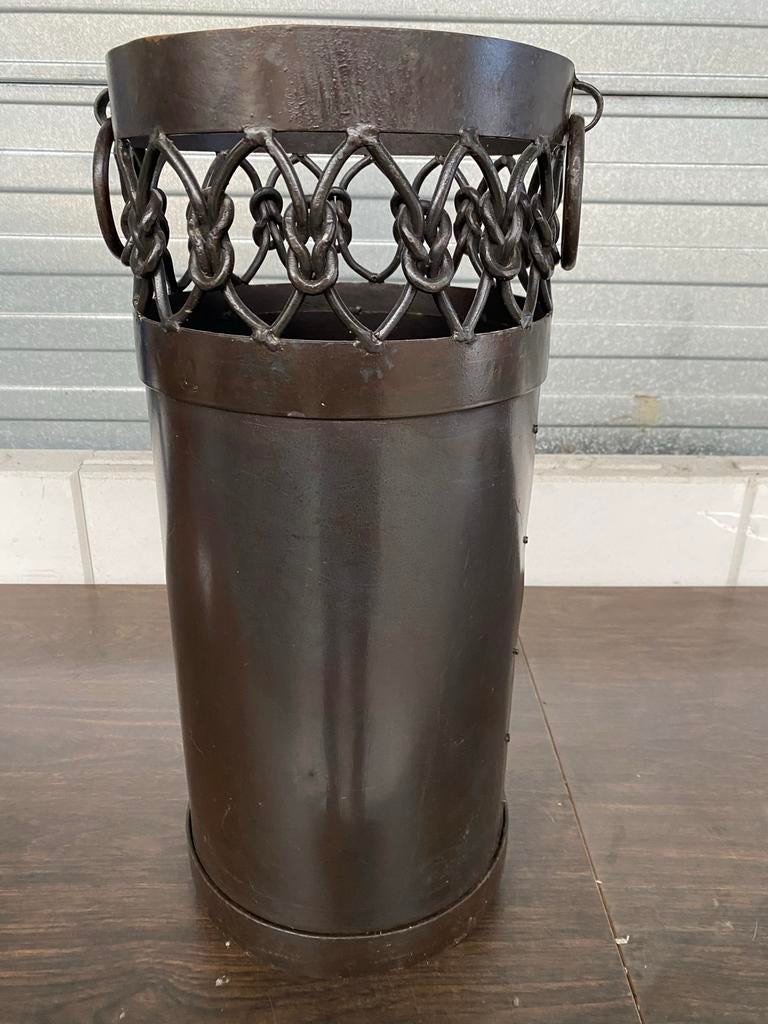 Paraplu bak, Ophalen, Zo goed als nieuw, Metaal