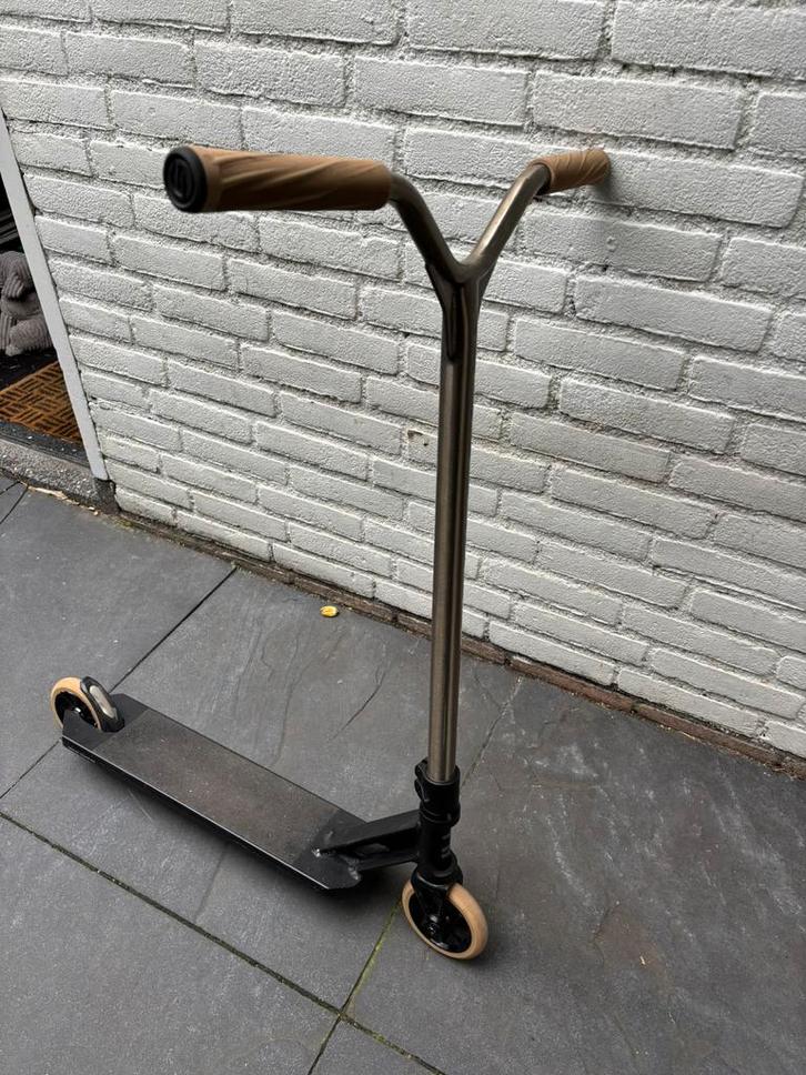 Olexo stuntstep 92 cm – zo goed als nieuw!, Fietsen en Brommers, Steps, Zo goed als nieuw, Gewone step, Ophalen