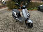 NIU NQiX 150 e-scooter 45km/h, Pem B.V., Zo goed als nieuw, Ophalen, Info@pembv.nl