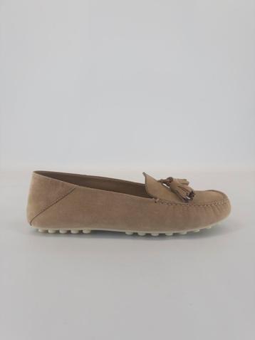 NIEUW Loro Piana Dot Sole Walk Cashew Butter 39 €760 beschikbaar voor biedingen