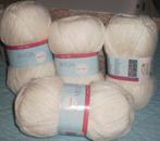 4 bollen breiwol  met no 114201, Ophalen of Verzenden, Nieuw, Breien of Haken, Wol of Garen