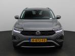 Volkswagen T-Roc 1.0 TSI Life | Apple carplay | Parkeersenso, Voorwielaandrijving, 12 maanden, Stof, Gebruikt