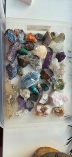 Verschillend mineralen en edelstenen (celestien, argoniet, Verzamelen, Mineralen en Fossielen, Ophalen of Verzenden, Mineraal